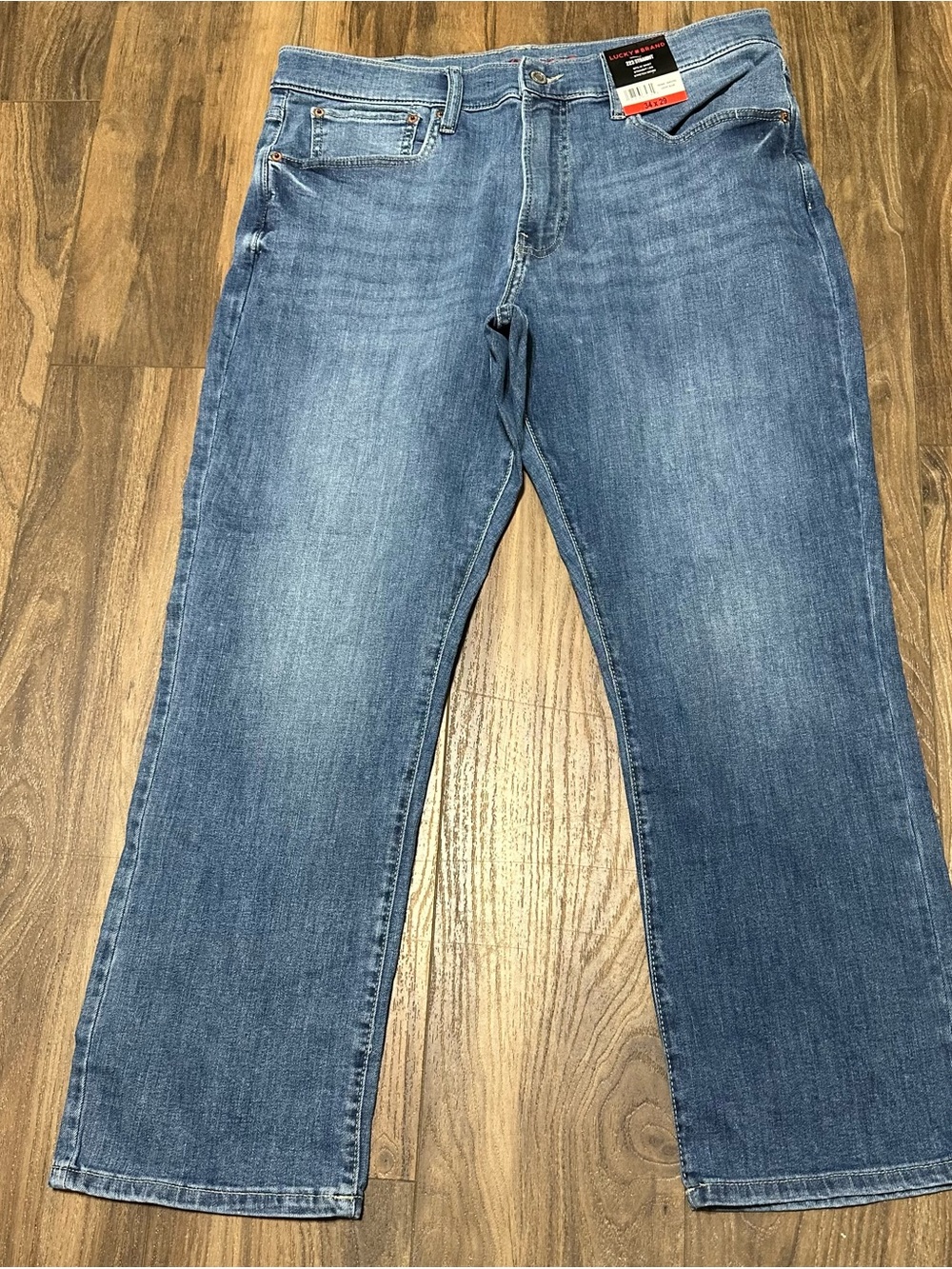 New Lucky Brand 223 Straight Men's Size 34x29 Light Wash Blue Jeans Denim NWT